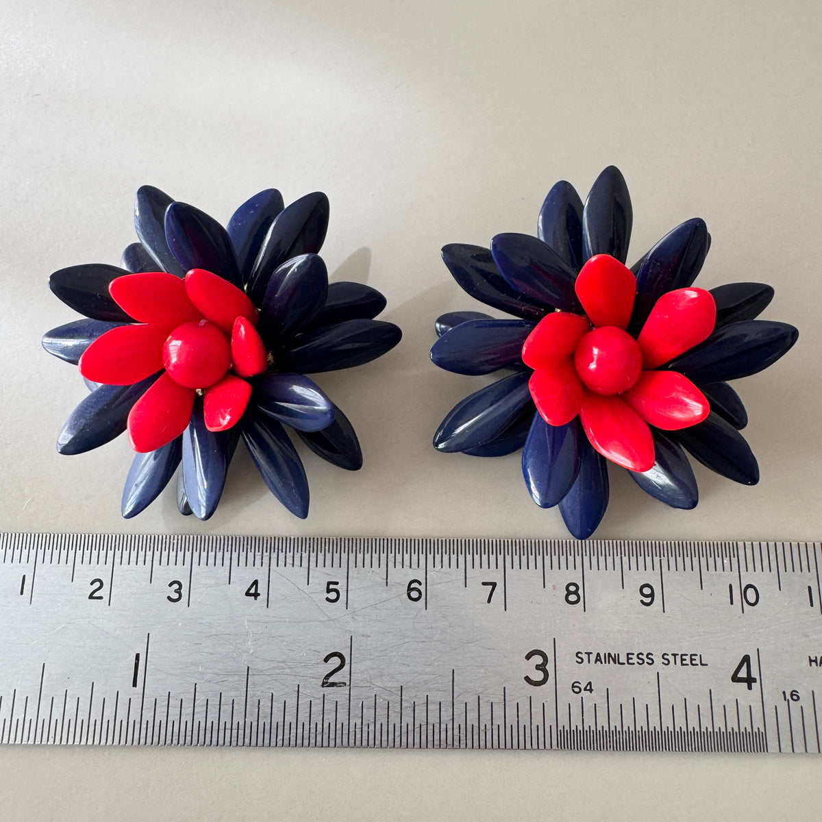 Czech Vintage Glass Flower Clip Earrings Navy Red