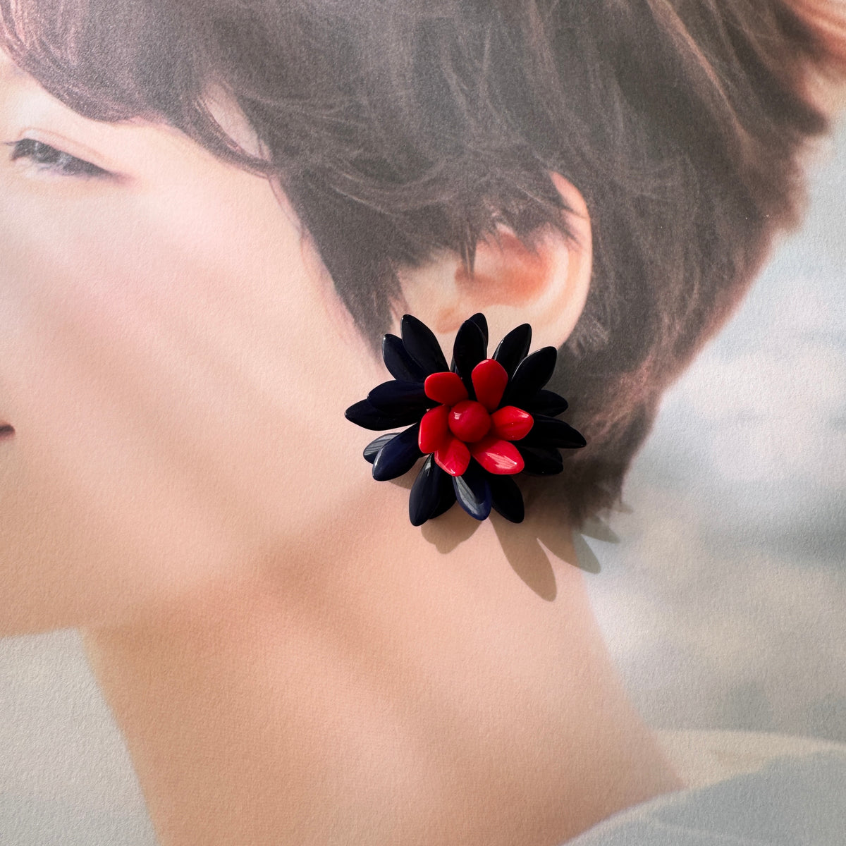 Czech Vintage Glass Flower Clip Earrings Navy Red