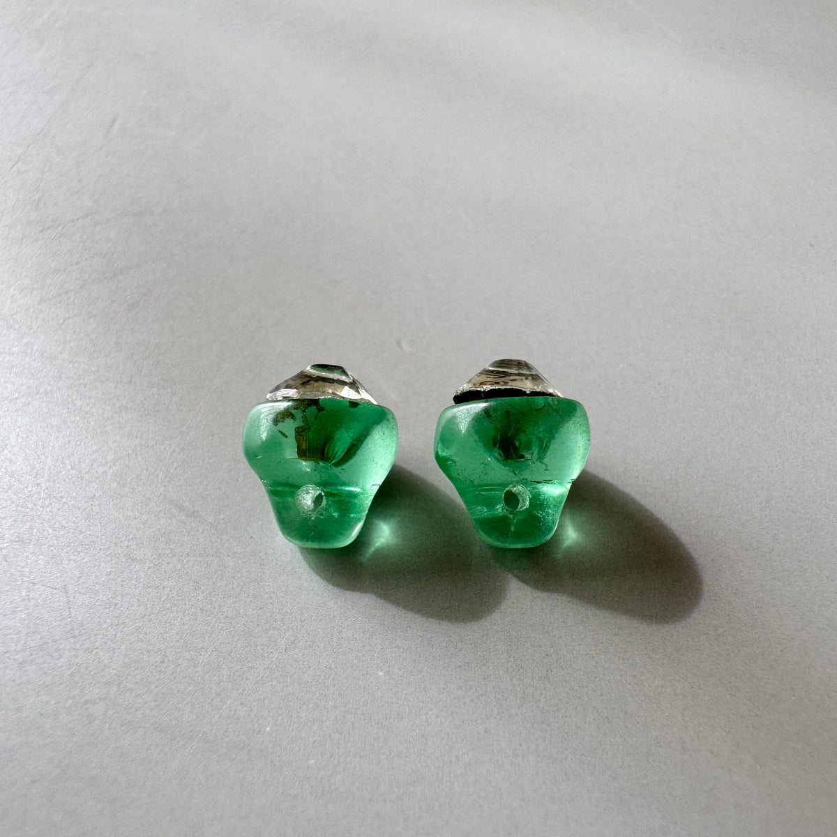 Czech Vintage Vaseline Glass Button with Rhinestone 6mm【2 pcs】