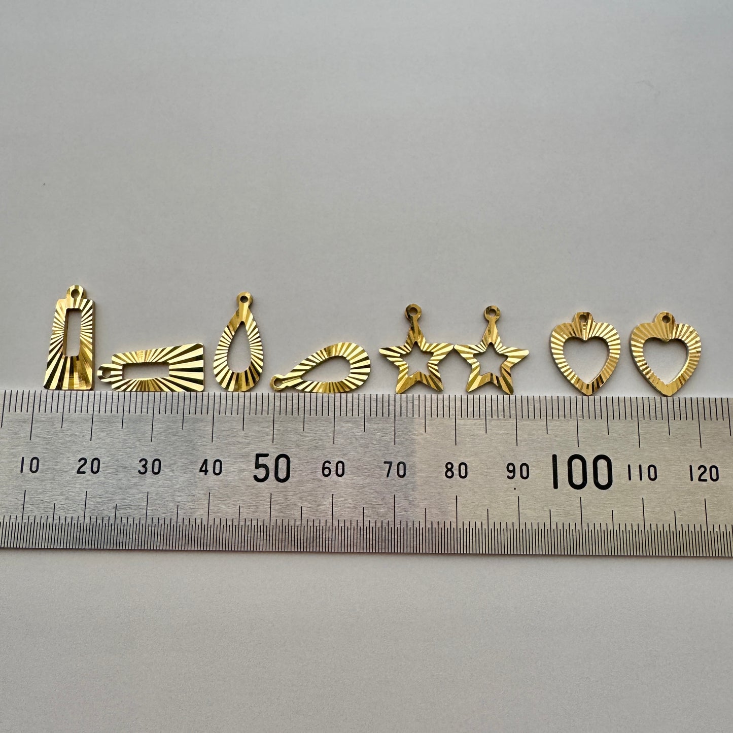 Taiwan Vintage Metal Charm 約11-17mm【2 pcs / 4 design】