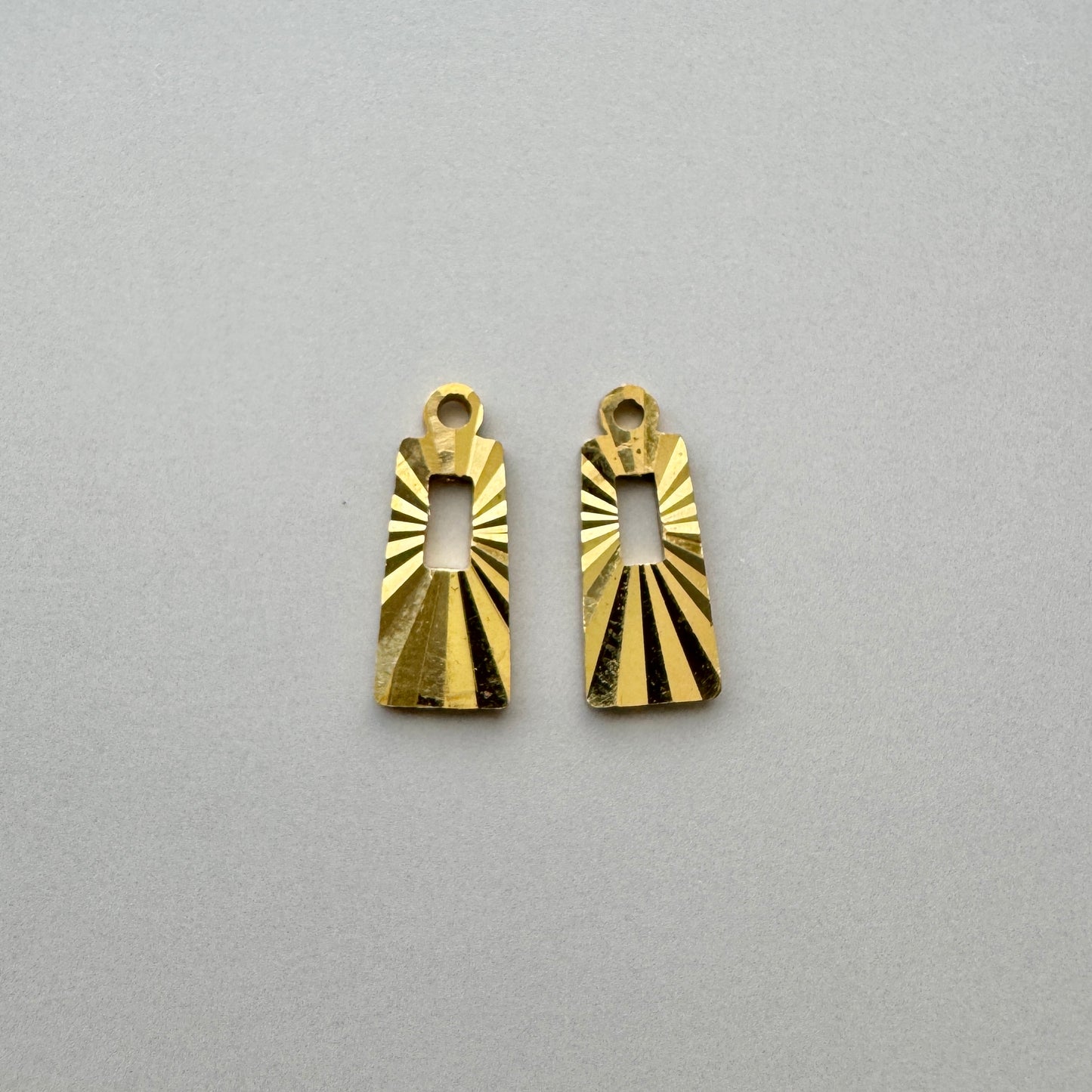 Taiwan Vintage Metal Charms 約8-12mm【2 pcs / 3 design】