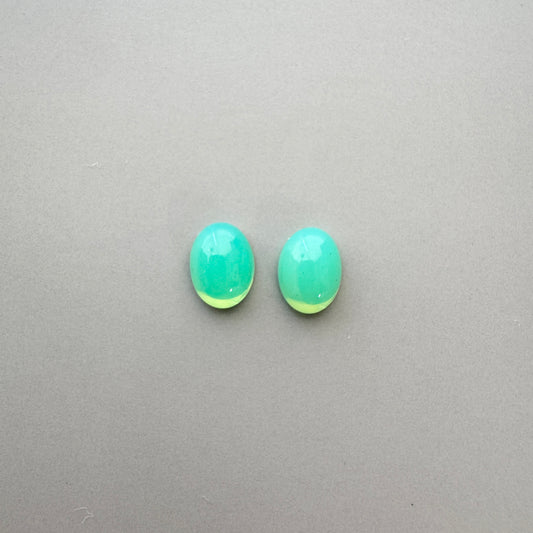Czech Vintage Vaseline Glass Cabochon Oval Green 8x6mm【2pcs】