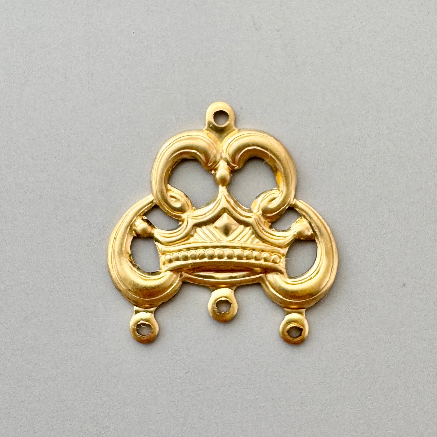 Brass Charm Connector Crown Filigree 22×21mm