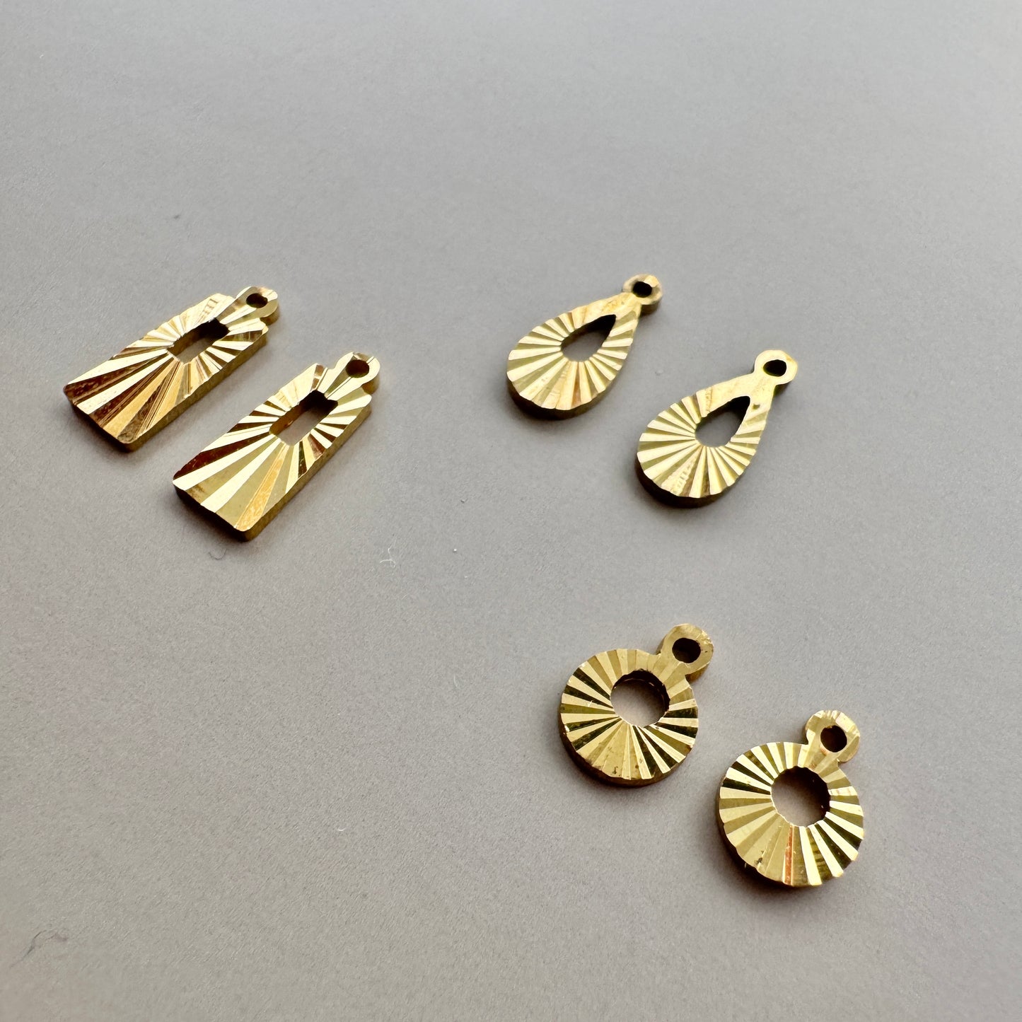 Taiwan Vintage Metal Charms 約8-12mm【2 pcs / 3 design】