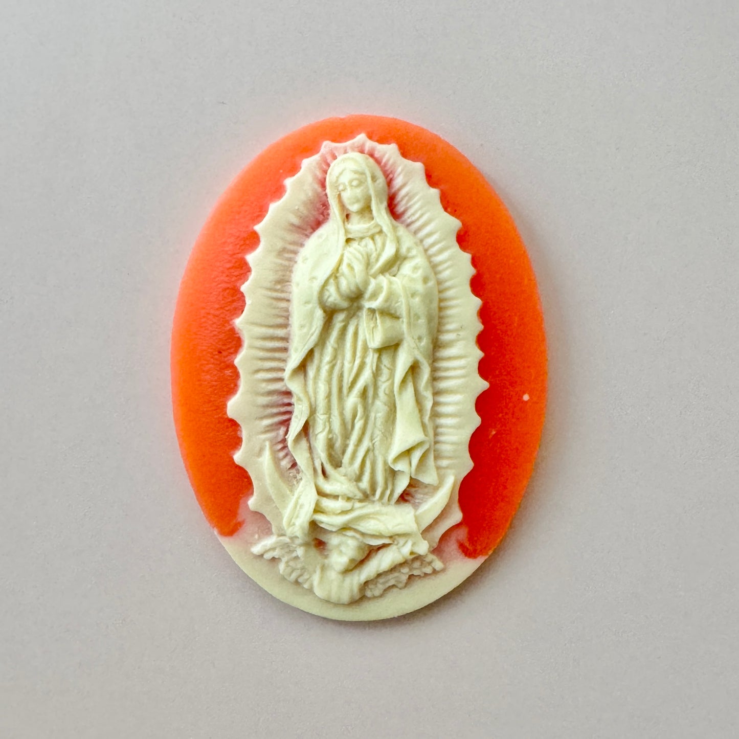 Plastic Cameo Virgin of Guadalupe Carnelian 40×30mm