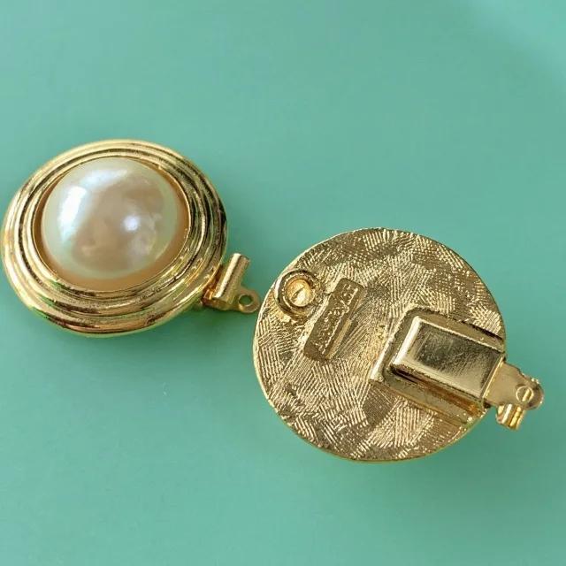 Vintage Gold Plated Pearl Clasp 22mm