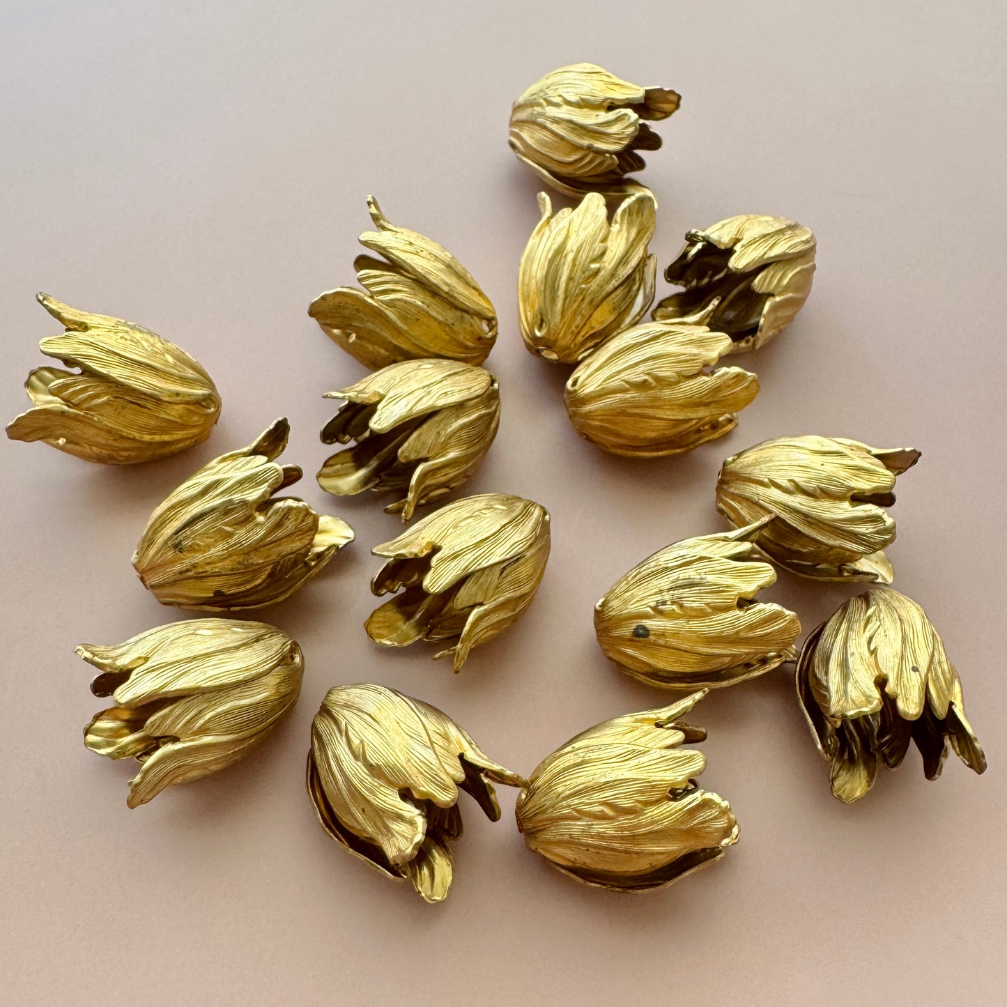 Vintage Brass Beads Cap Botanical 22×17mm