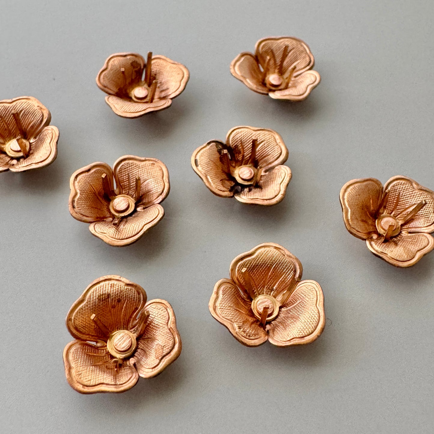 Japan Vintage Brass Flower 14mm with 3-4mm setting