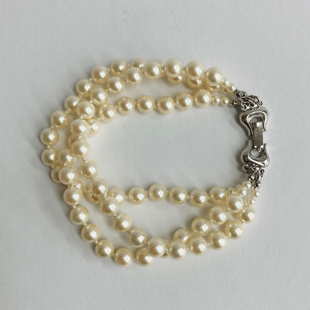 【Made in Japan】Shell Pearl 3 Strands Bracelet SP13