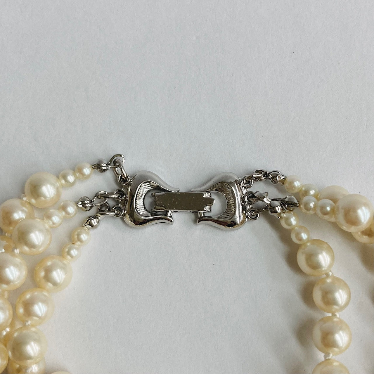 【Made in Japan】Shell Pearl 3 Strands Bracelet SP13