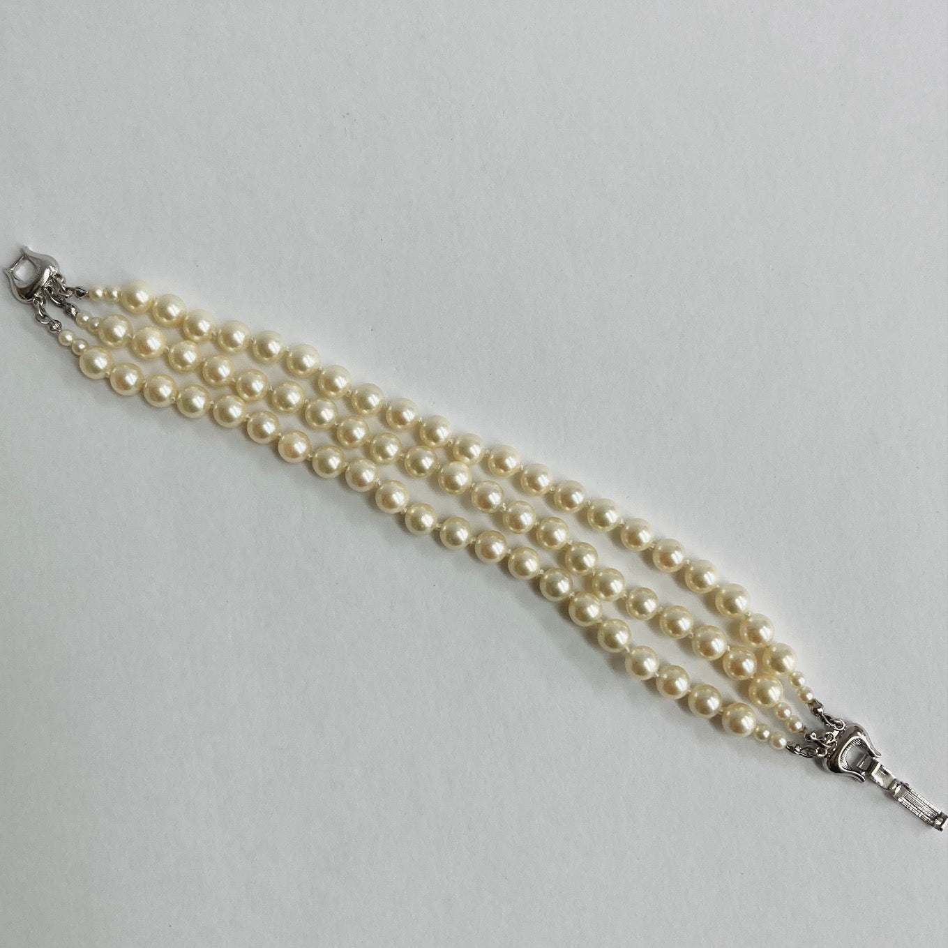 【Made in Japan】Shell Pearl 3 Strands Bracelet SP13