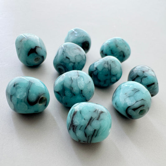 Japan Vintage Glass Beads Turquoise Nugget 11x10mm【2 pcs / 1 strand】