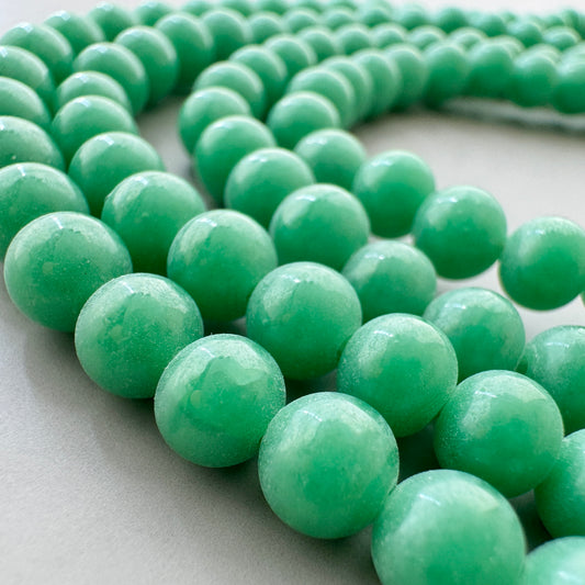 Japan Vintage Glass Beads Round Jade Green 6mm【10 pcs / 1 strand】