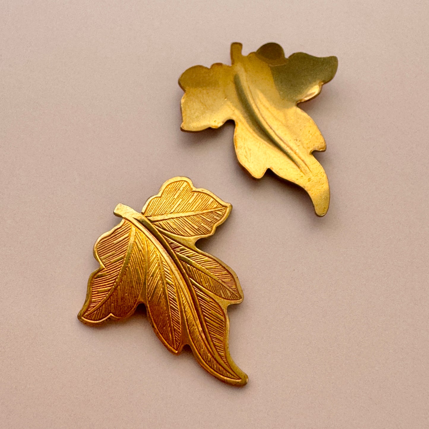 Vintage Brass Stamping Leaf 27x23mm