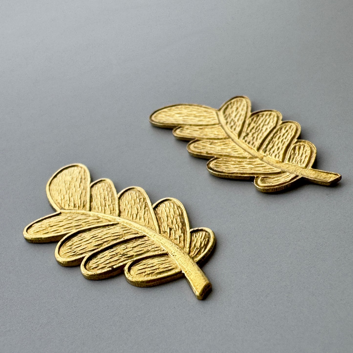 USA Brass Stamping Leaf 31x13mm