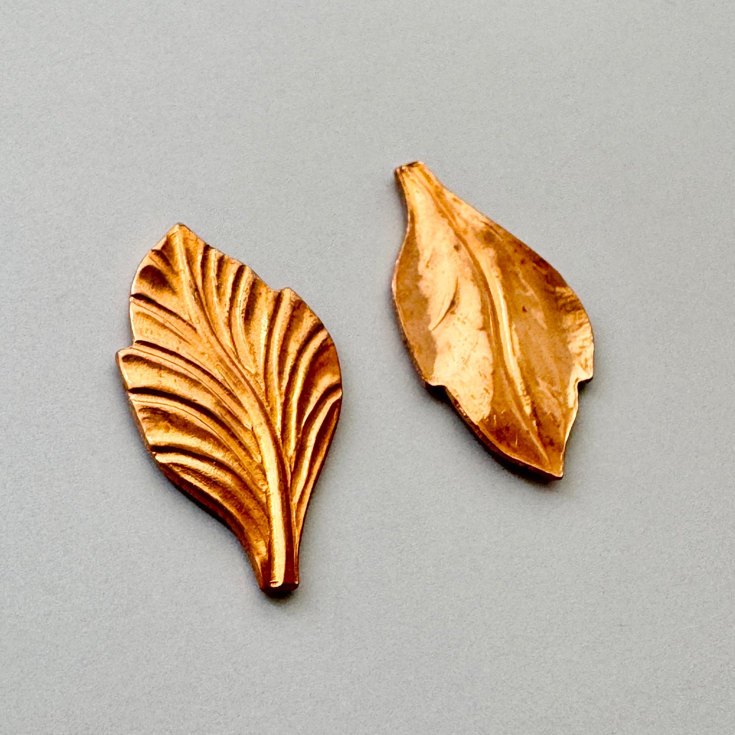 USA Vintage Brass Stamping Leaf 20x14mm