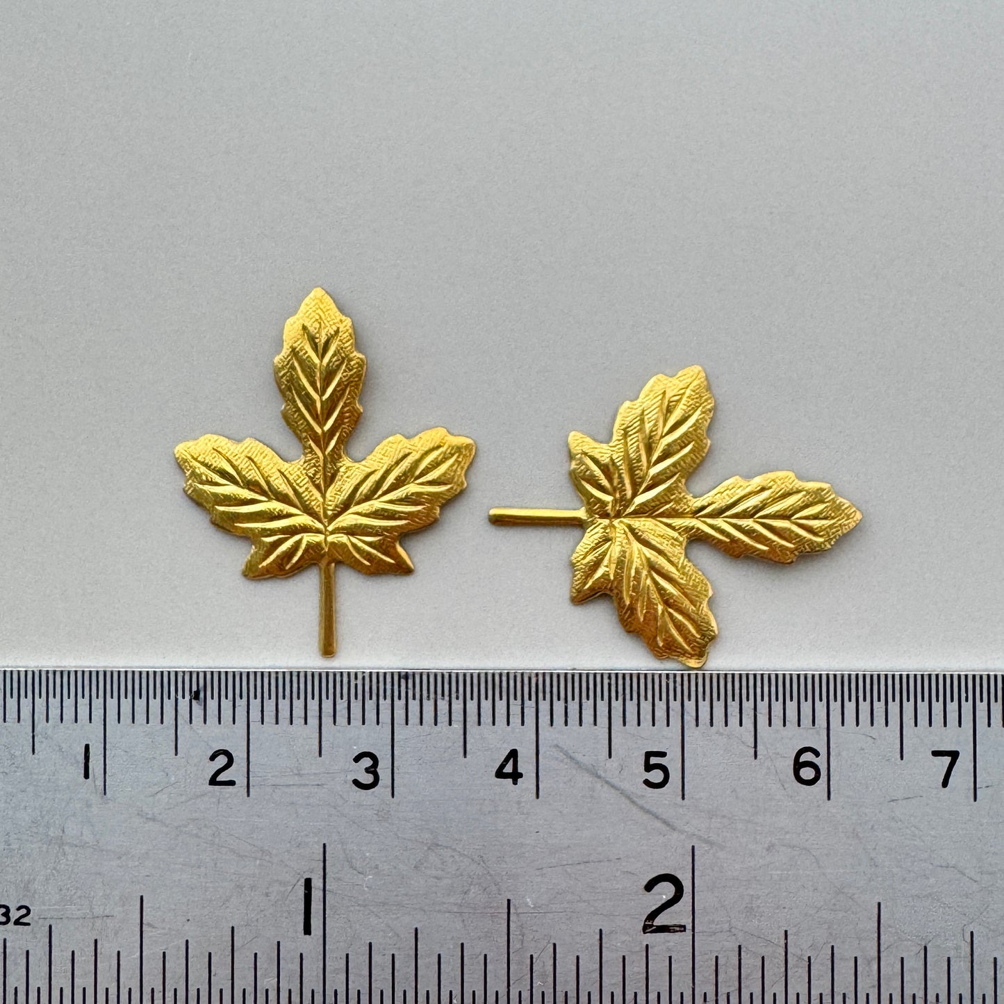 USA Vintage Brass Stampings Maple Leaves 26x21mm【3pcs】