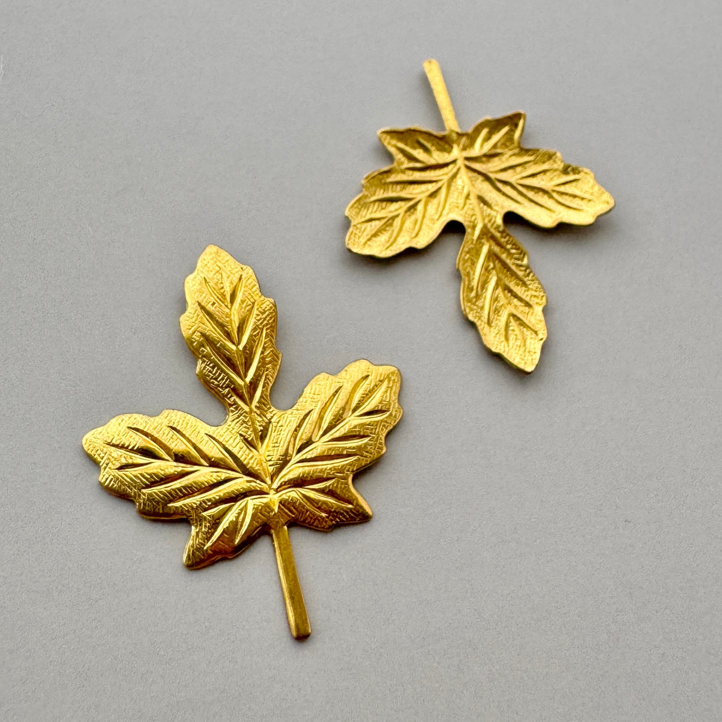 USA Vintage Brass Stampings Maple Leaves 26x21mm【3pcs】