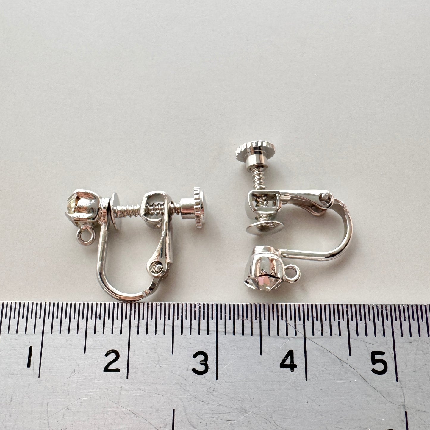 Japan Vintage Earring with Rhinestone 1 loop