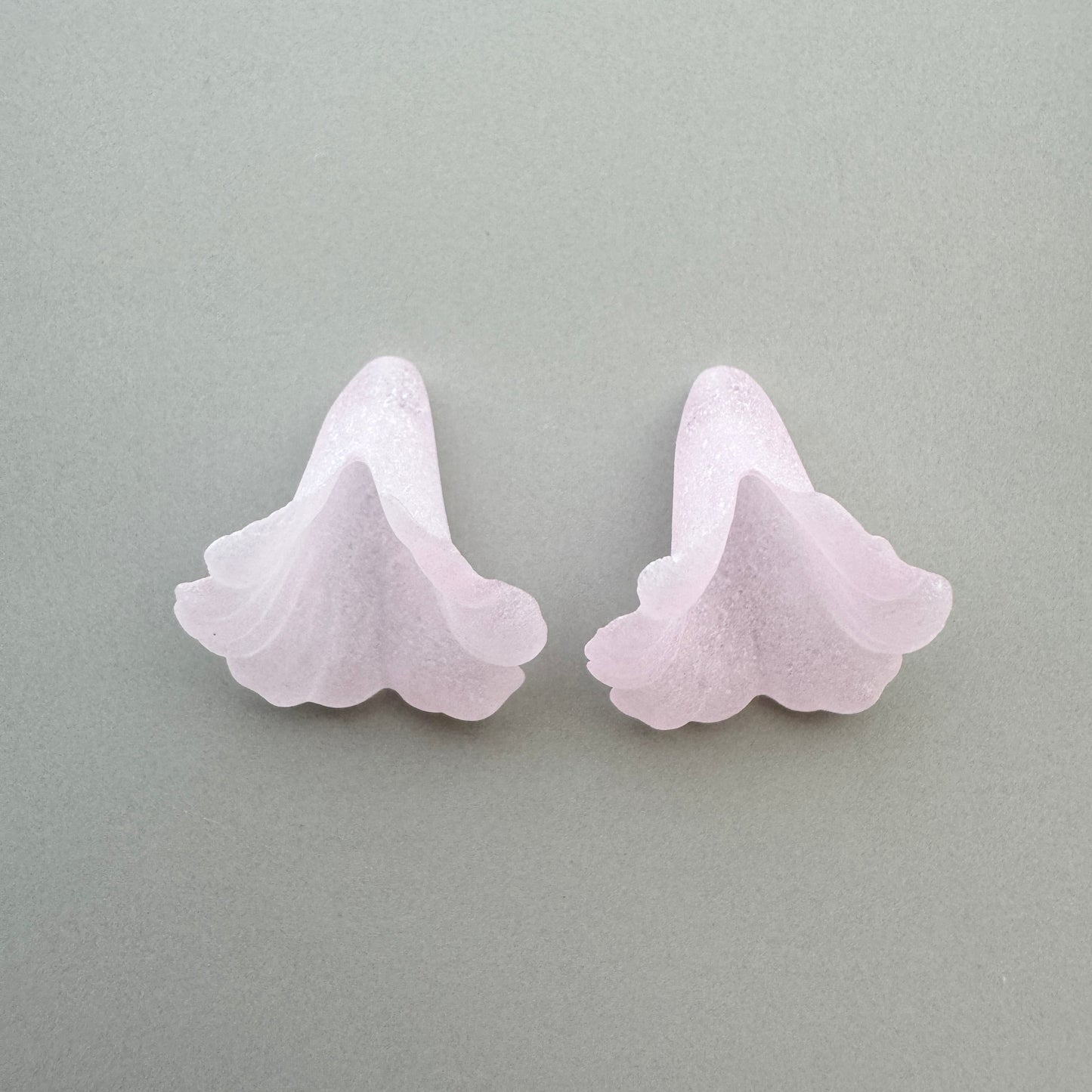 German Plastic Flower Beads Matt Colors 17×15mm【2pcs】