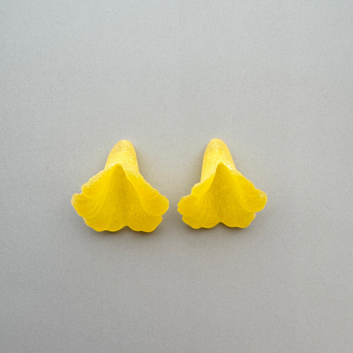 German Plastic Flower Beads Matt Colors 17×15mm【2pcs】