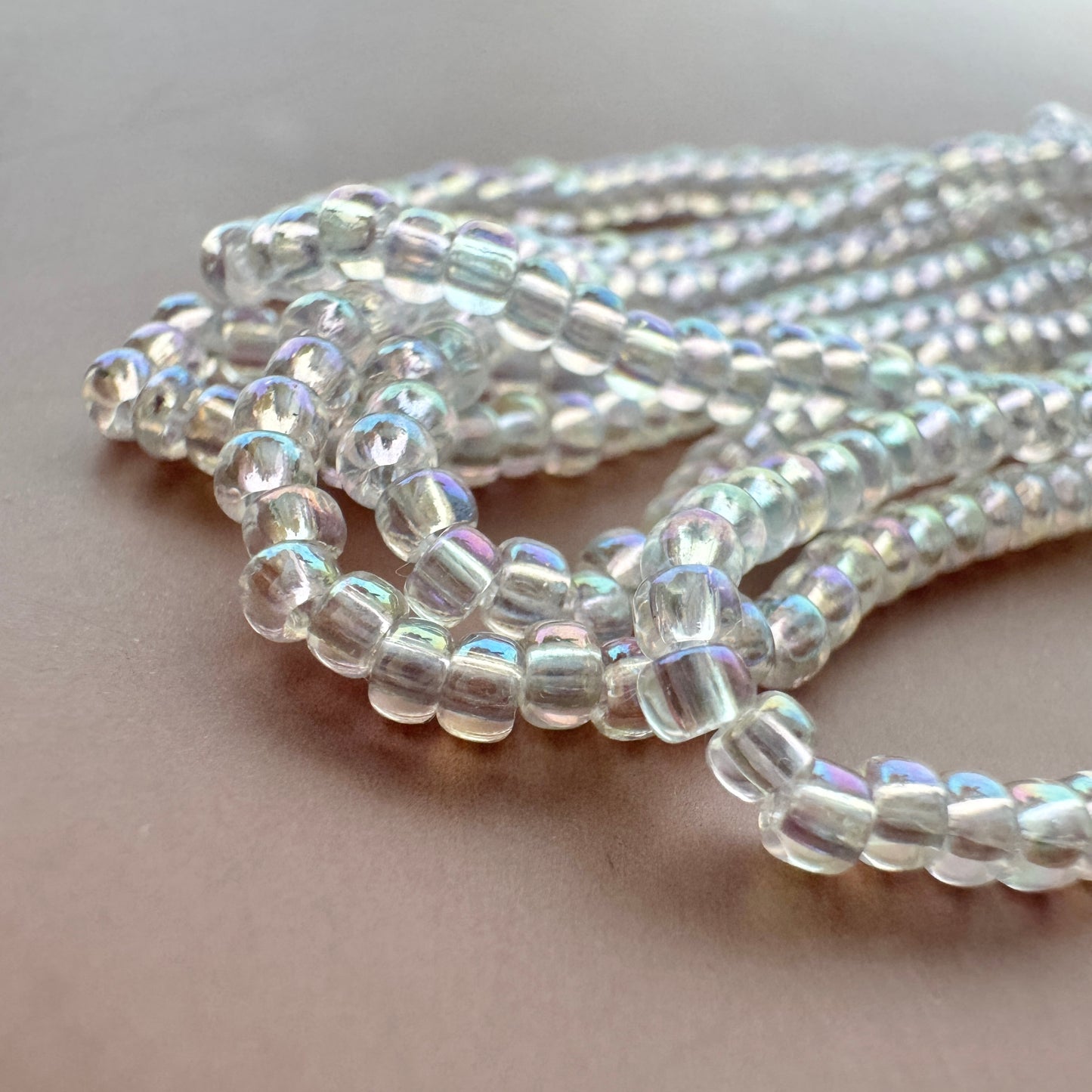 Japan Vintage Hiroshima Beads(広島ビーズ) 11/0 Crystal AB