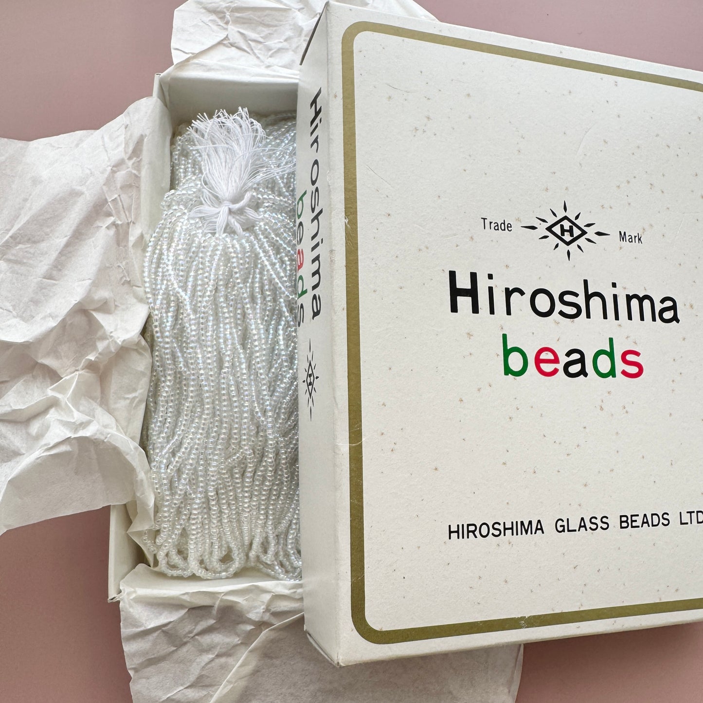 Japan Vintage Hiroshima Beads(広島ビーズ) 11/0 Crystal AB