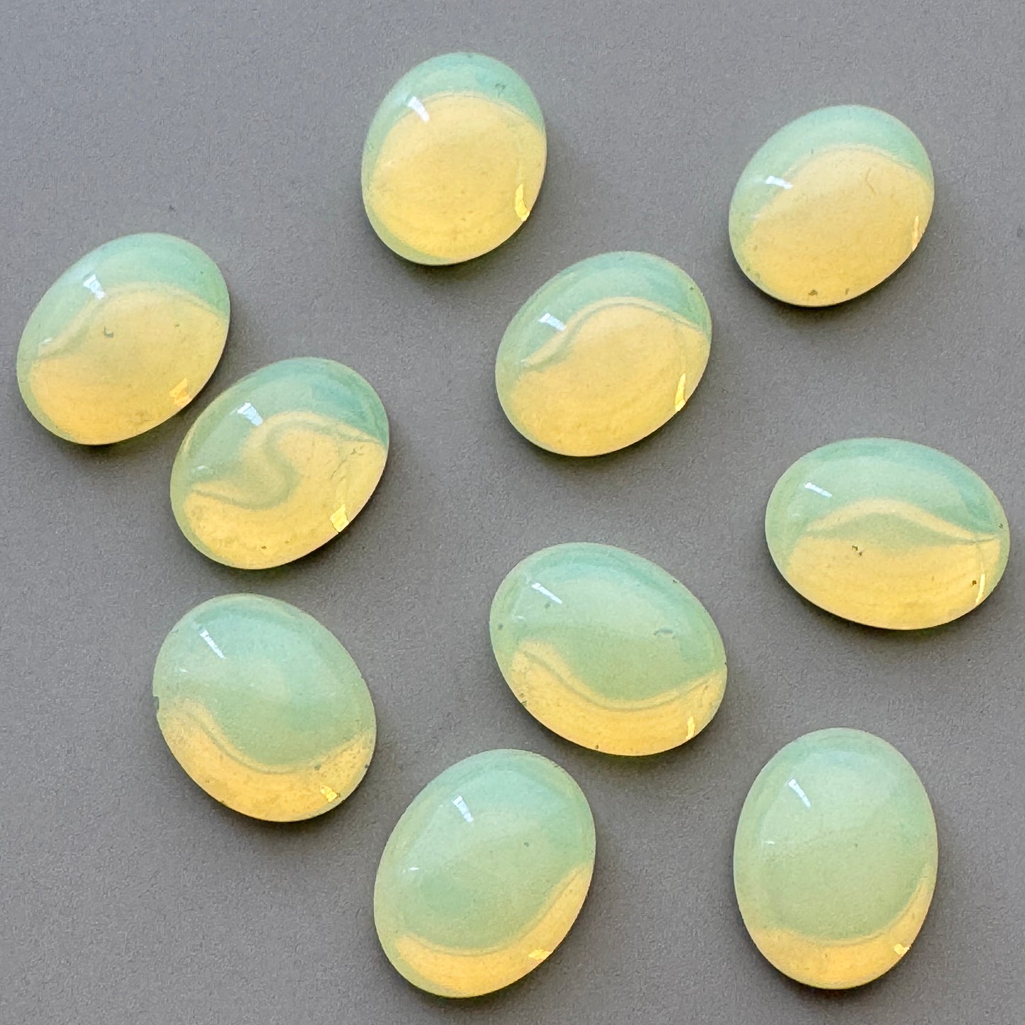 Czech Vintage Vaseline Glass Cabochon Oval Yellow 10x8mm【2pcs】