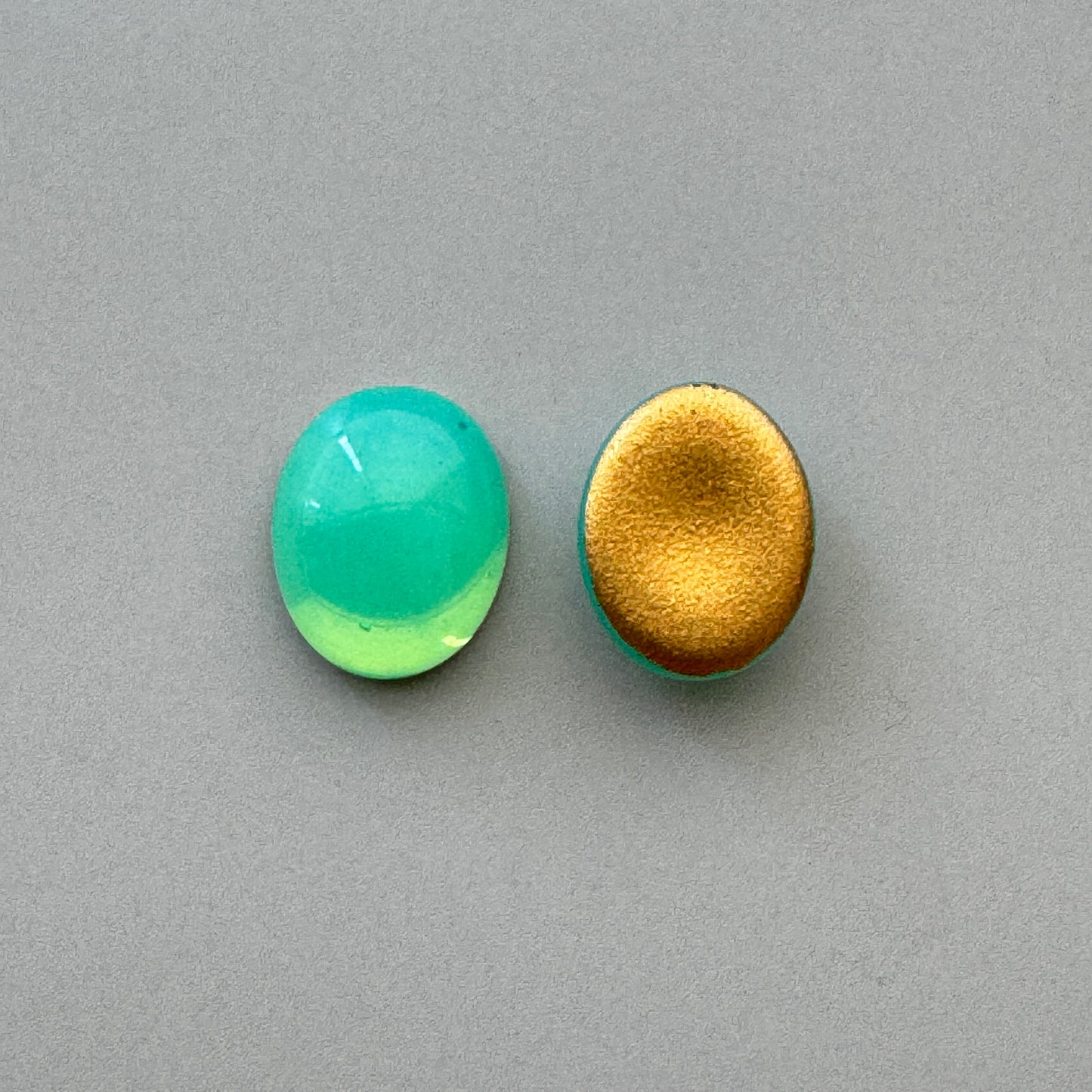 Czech Vintage Vaseline Glass Cabochon Oval Green 10x8mm【2pcs】