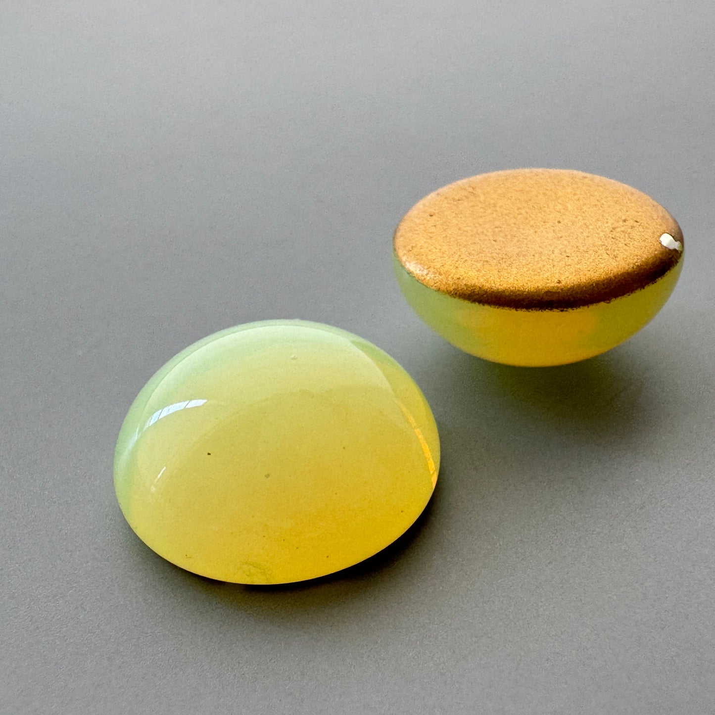 Czech Vaseline Glass Cabochon Yellow Round 15mm