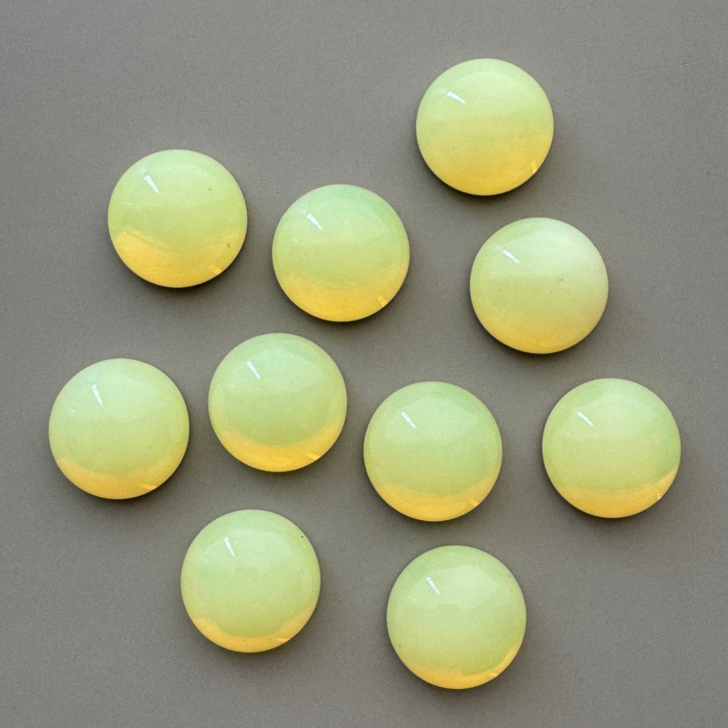 Czech Vaseline Glass Cabochon Yellow Round 15mm