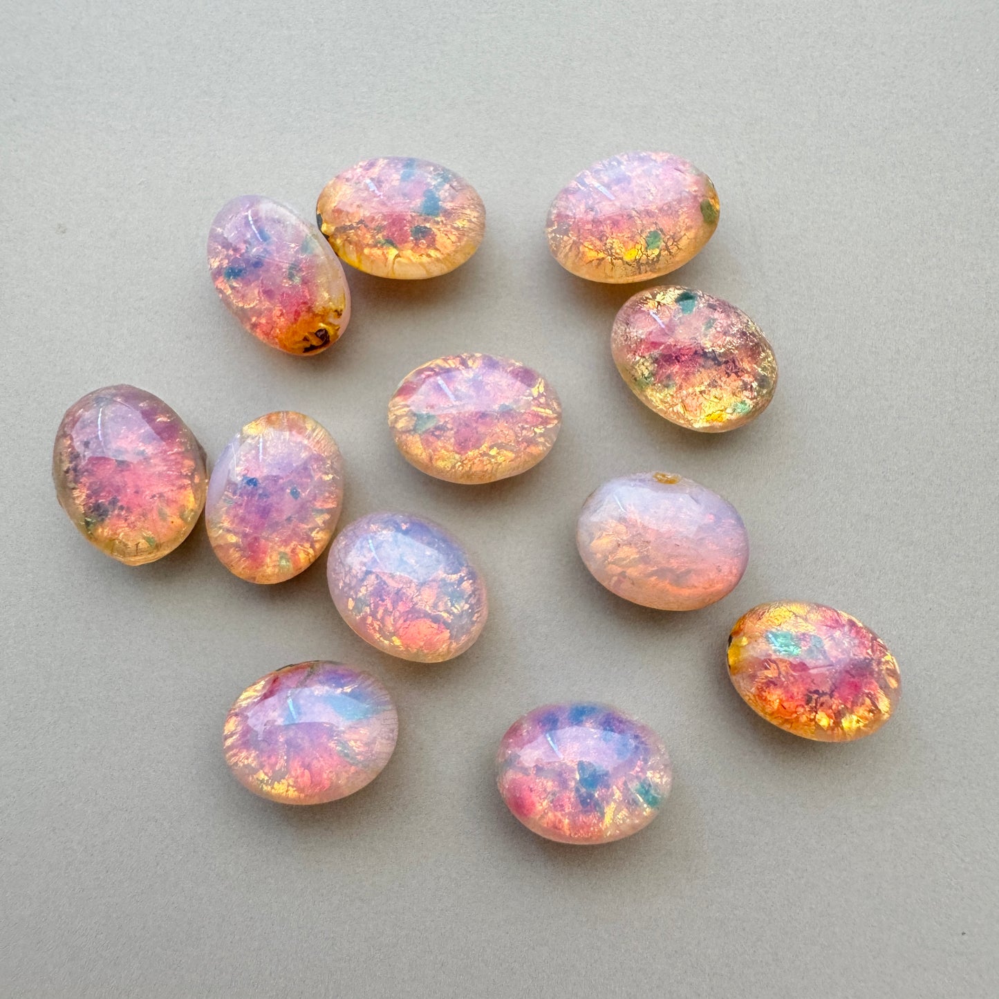 German Vintage Glass Point Back Fire Opal Oval 8x6mm【2 pcs】